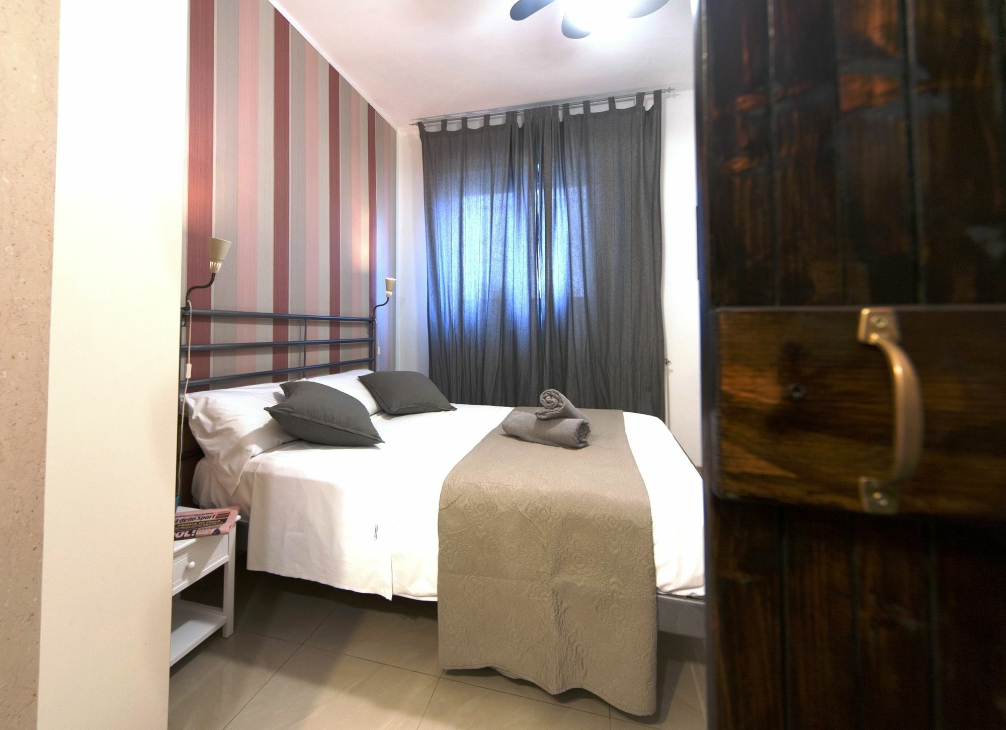 Il Sole Hotell Trani Exteriör bild